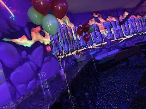 Rolling Thunder Skating Center in Philadelphia, PA